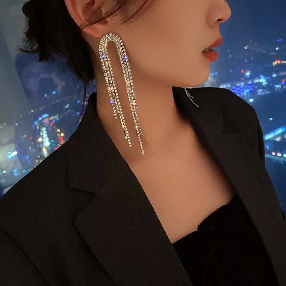 Just In🎉Long Tassel Crystal Drop Earrings